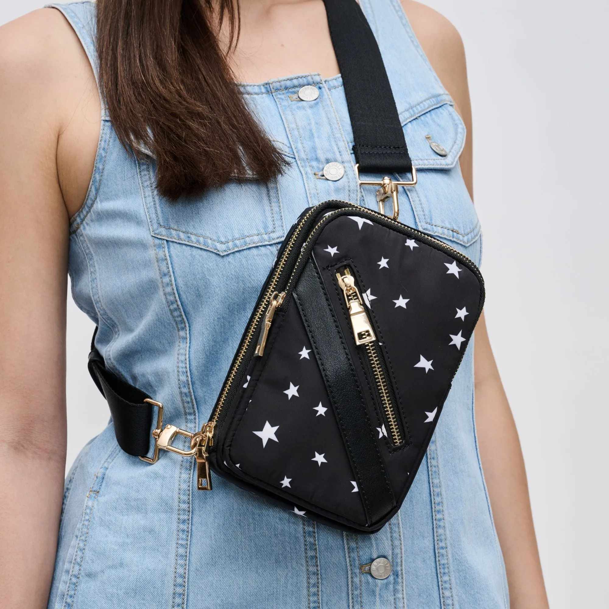 Accolade Sling Backpack