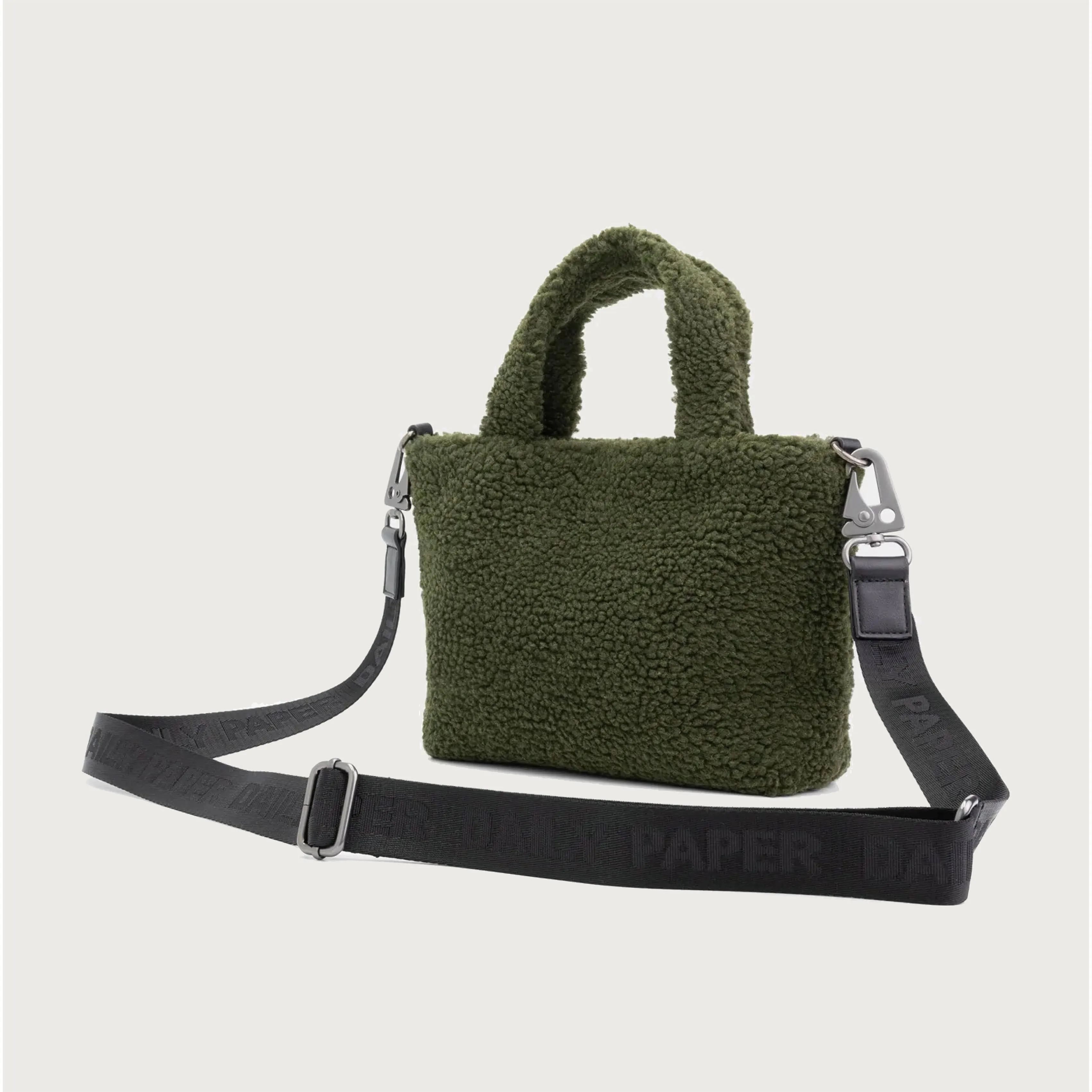 Black Chic Green Nordja Bag