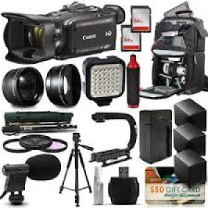 Canon XA30 HD Professional Video Camcorder   Extreme Accessory Bundle Kit